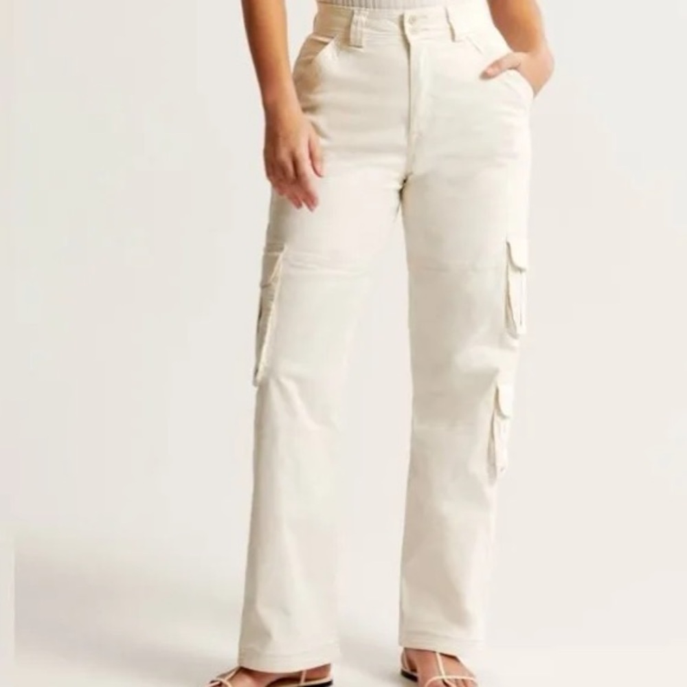 Abercrombie Curve Love High Rise Utility Loose Jean 12 Long in Stone Denim NWOT